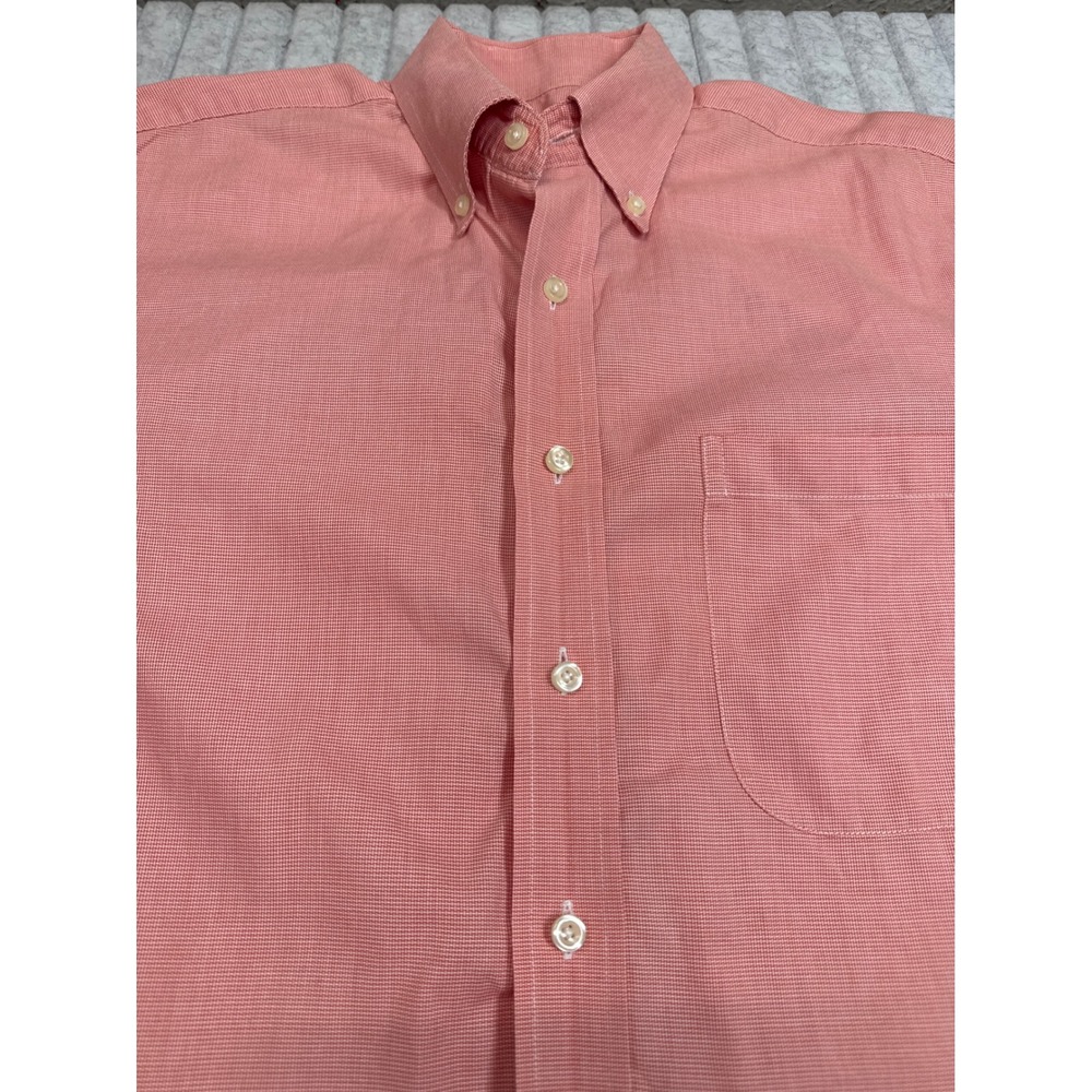 Jos A Bank Stays Cool Mens Medium Coral Pink Short Sleeve Button Down Shirt